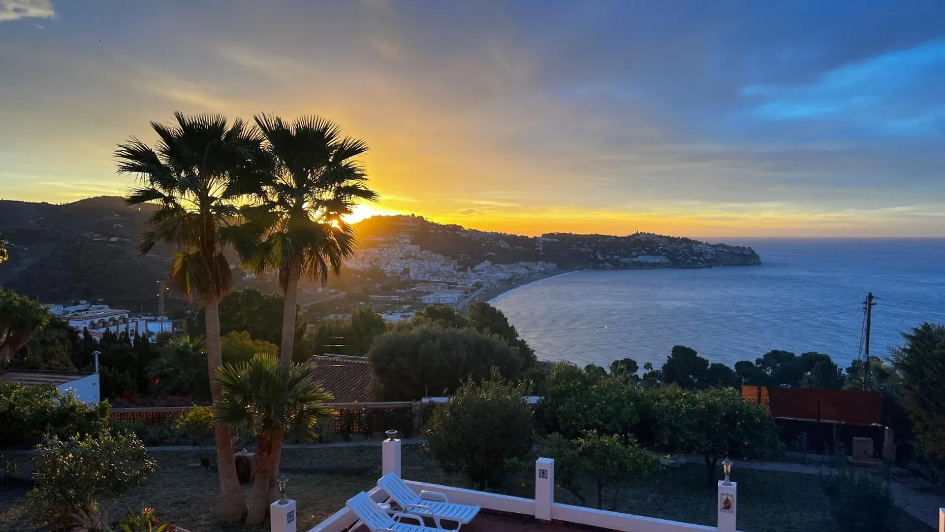 Villa Marietta La Herradura  Holiday home